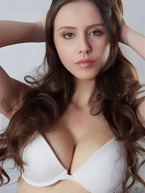 Фото проститутки Карина, в г. Бронницы ID 132572 руб