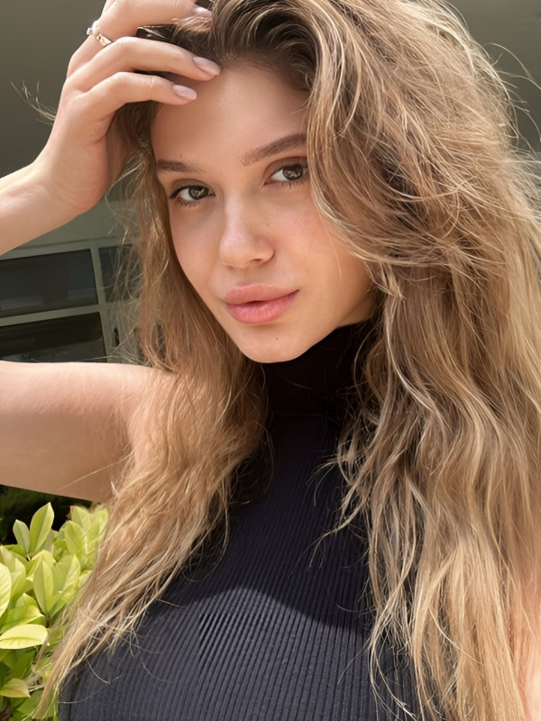 Фото проститутки Лена, в г. Бронницы ID 132912 руб