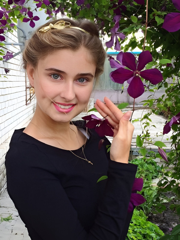 Фото проститутки Света, в г. Бронницы ID 132773 руб